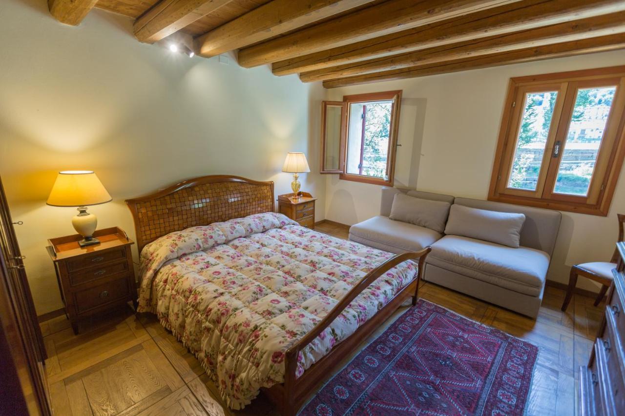 Casa Sul Fiume County House Bed & Breakfast Solagna Exterior photo